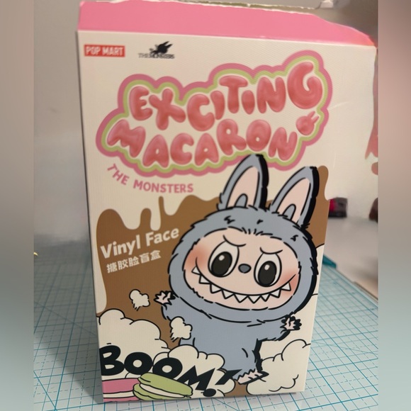 Authentic Pop Mart Macaron Sesame Bean Labubu (opened) - Picture 4 of 7